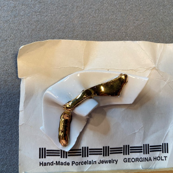 Georgina Holt Porcelain Brooch‎ Pin, Abstract shape, Vintage, Unique, Rare - Picture 2 of 6